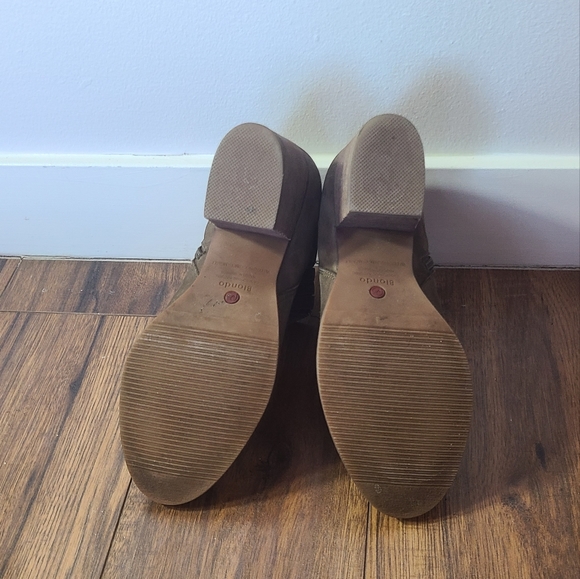 Blondo Waterproof Leather Ankle Boots – Size 8 | Olive Brown | Mint Condition - Picture 5 of 5